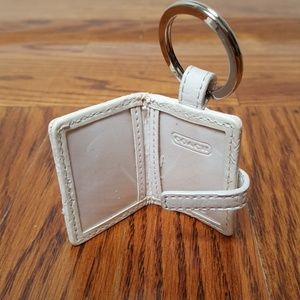 tiny wallet keychain